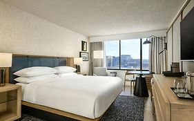 Sheraton Philadelphia University City Hotel